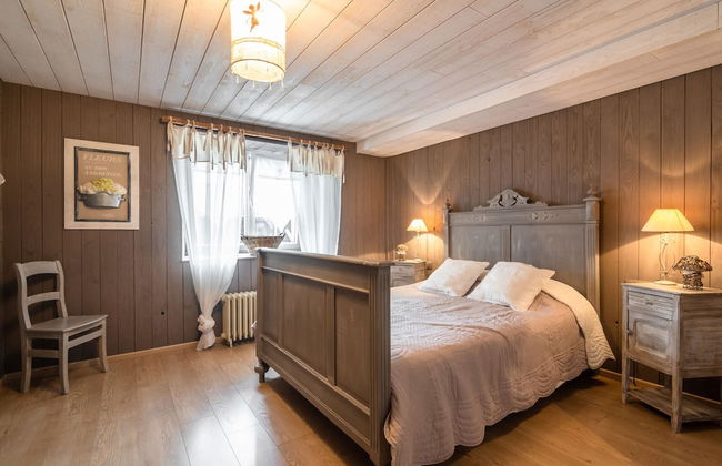 Beautiful Holiday Home with Hot Tub, Sauna & Monumental Fireplace - Foto 4
