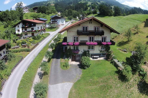 Photo 29 - Huge Holiday Home in Hopfgarten im Brixental near Ski Lift