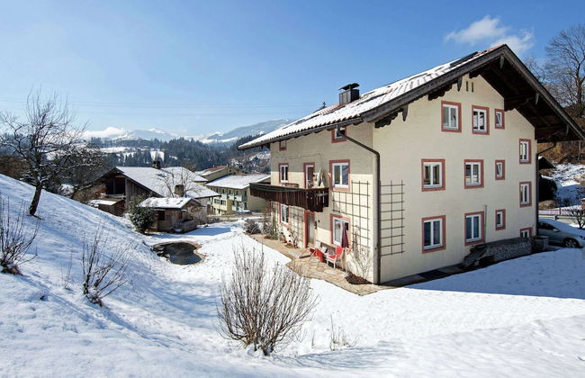 Huge Holiday Home in Hopfgarten im Brixental near Ski Lift - Photo 28