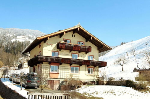 Photo 34 - Huge Holiday Home in Hopfgarten im Brixental near Ski Lift