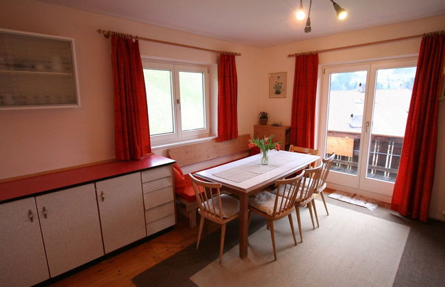 Huge Holiday Home in Hopfgarten im Brixental near Ski Lift - Photo 21