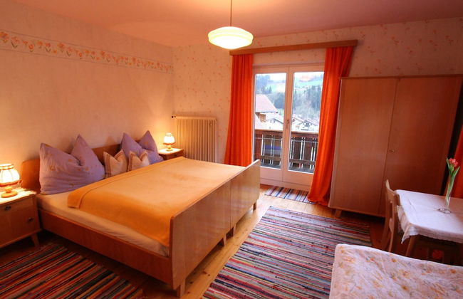 Huge Holiday Home in Hopfgarten im Brixental near Ski Lift - Photo 5