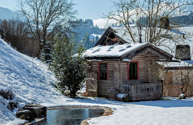 Huge Holiday Home in Hopfgarten im Brixental near Ski Lift - Photo 30