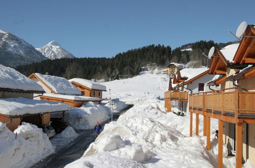 Foto 23 - Spacious Chalet near Ski Slopes in Kotschach-Mauthen