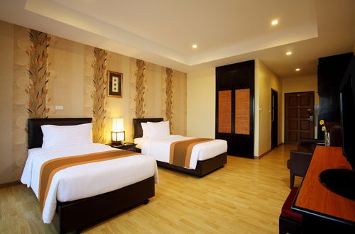 Photo 13 - Nova Park Hotel by Compass Hospitality