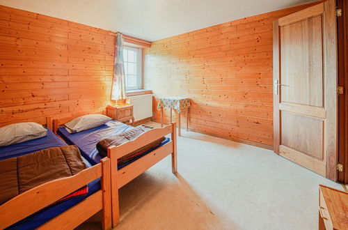 Photo 3 - Vacation Home with Sauna