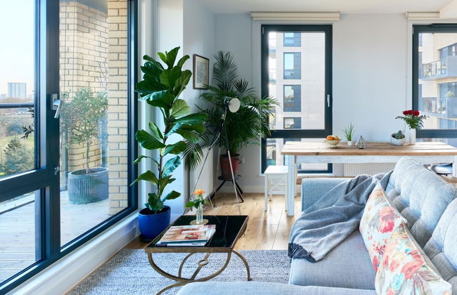 Beautiful 1 Bedroom With Balcony Near Mile End - Photo 10