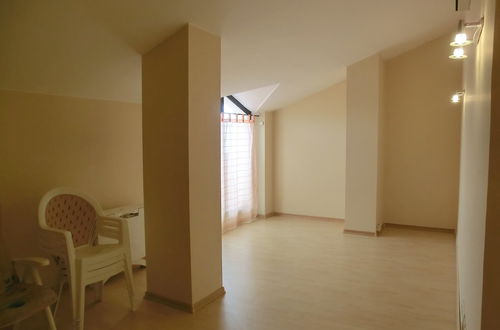 Foto 5 - Apartament Santa Clotilde 2