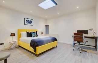 Photo 1 - Charming 2-bed Apartment in London