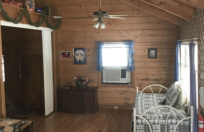 A Peace of Heaven Cabins - Photo 24