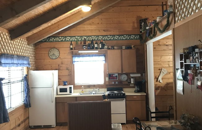 A Peace of Heaven Cabins - Photo 17