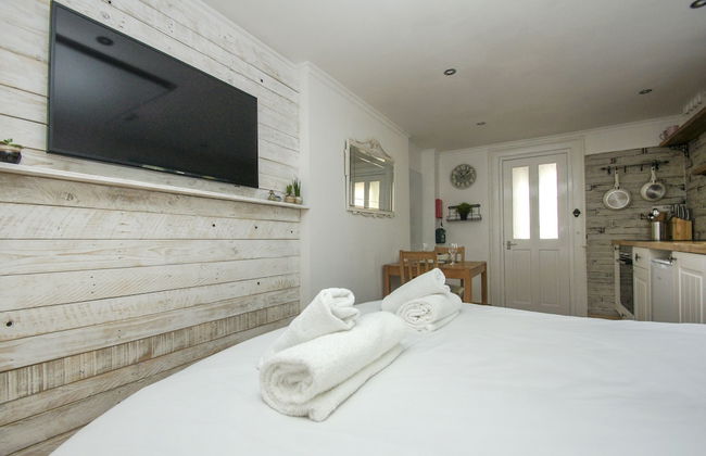 Brunswick Garden Studio Patio by Brighton Holiday Lets - Foto 3