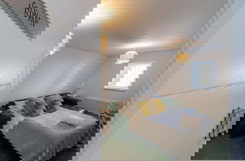 Foto 5 - Archers House