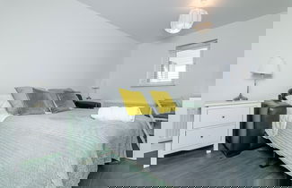 Foto 3 - Archers House