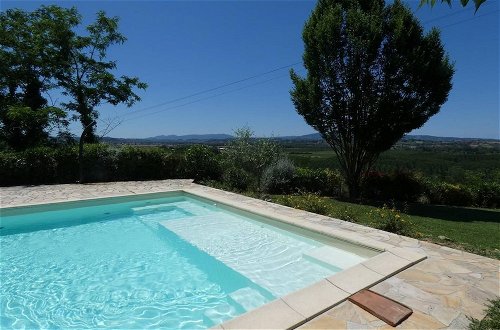 Foto 16 - Captivating 1-bed Villa With Pool in Tuscany