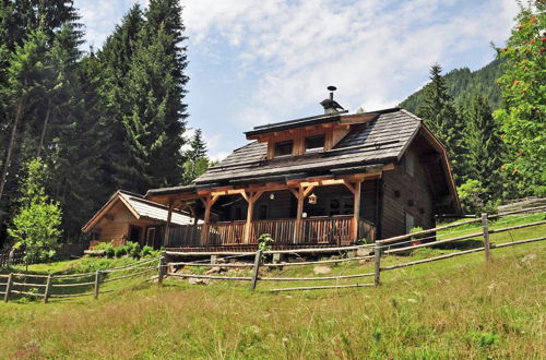 Foto 14 - Inviting Chalet in Kolbnitz-teuchl With Garden and Terrace