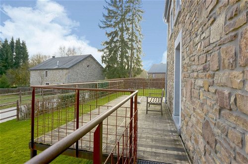 Foto 19 - Magnificent Holiday Home in Manhay With Fenced Garden