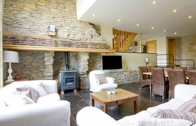 Magnificent Holiday Home in Manhay With Fenced Garden - Foto 1
