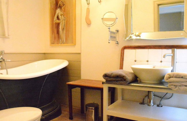 Holiday Home in Bievre Near Town Center - Foto 18