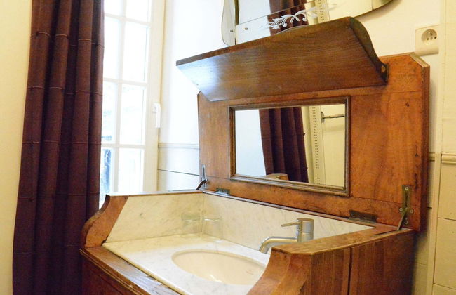 Holiday Home in Bievre Near Town Center - Foto 17