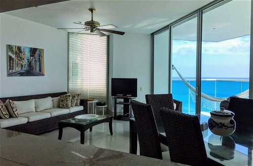 Photo 4 - Sea Terraces Luxury Suites