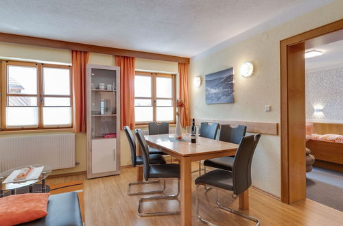 Photo 13 - Vibrant Apartment near Ski Area in Fiss