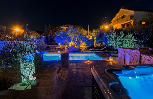 Modish Apartment in Murter with Hot Tub - Foto 12