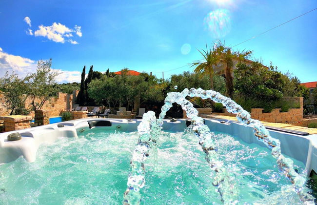 Apartment in Murter With Pool & Bubble Bath - Foto 12
