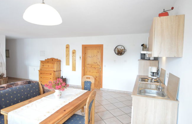 Holiday Home in Morscheid-riedenburg With Balcony - Foto 9