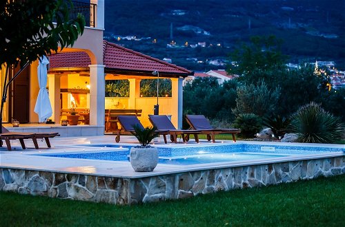 Photo 34 - Luxury Secluded Villa w. Pool, Jacuzzi and Garden