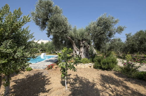 Photo 22 - Modern Holiday Home in Sfakaki Crete With Swimming Pool