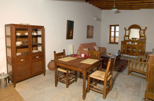 Photo 11 - Porfyrios Country House