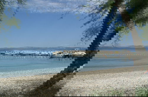 Foto 23 - Authentic Villa With Pool on the Island of Brac, Near the Beach