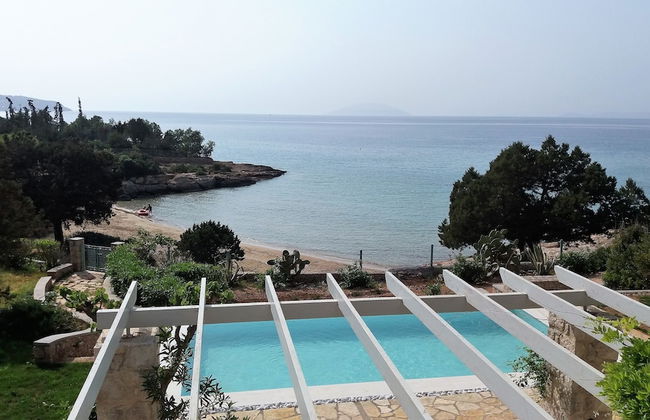 Electra Beachfront Villa - Foto 51