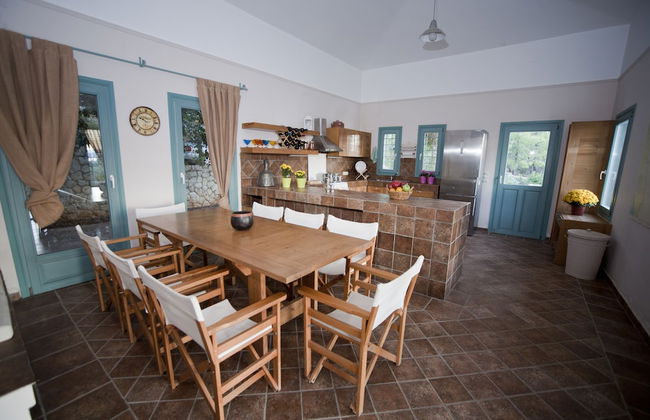 Electra Beachfront Villa - Foto 24