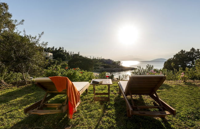 Electra Beachfront Villa - Foto 39