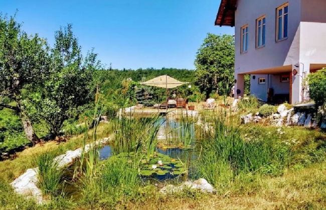 Comfy Holiday Home in Bunjevci With Hot Tub - Foto 35