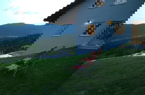 Foto 35 - Comfy Holiday Home in Bunjevci With Hot Tub