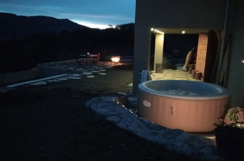 Photo 33 - Comfy Holiday Home in Bunjevci With Hot Tub