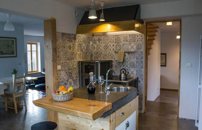 Comfy Holiday Home in Bunjevci With Hot Tub - Foto 8