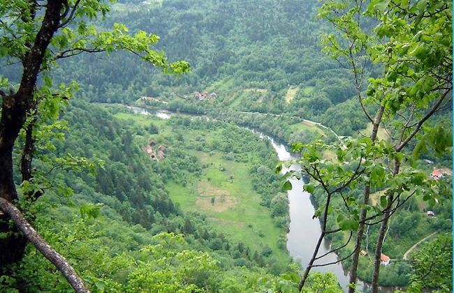 Comfy Holiday Home in Bunjevci With Hot Tub - Foto 48
