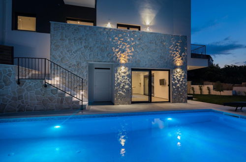 Foto 40 - Villa Salt - 10 people, heated pool, Trogir, near beach & Split airport