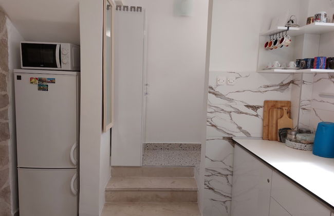 Homey 1-BR Apt - Foto 17