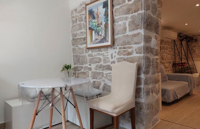 Homey 1-BR Apt - Foto 18