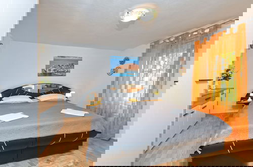 Photo 7 - Apartment 1391