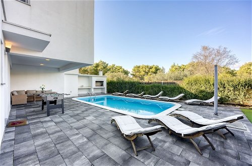 Photo 26 - Amazing Pool & Relax Villa Loreta