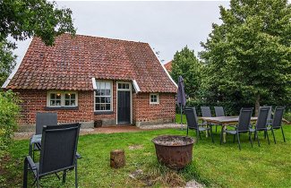 Foto 1 - Quaint Farmhouse in Enschede With Terrace
