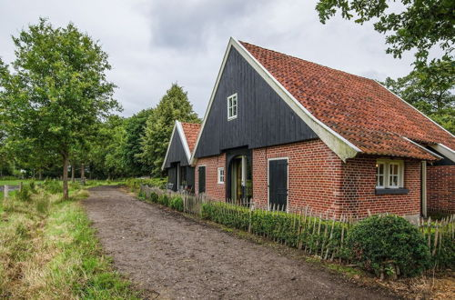 Foto 38 - Quaint Farmhouse in Enschede With Terrace