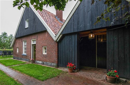 Foto 35 - Quaint Farmhouse in Enschede With Terrace