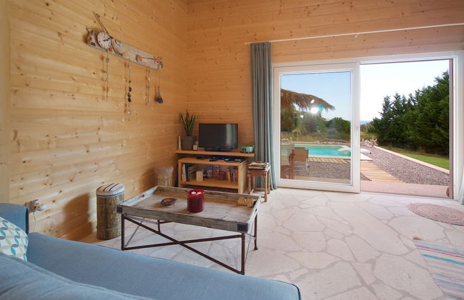 Driftwood Villa - Photo 3
